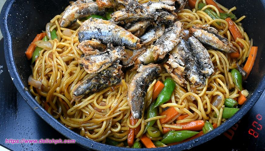 Egg Noodles with Sardines
