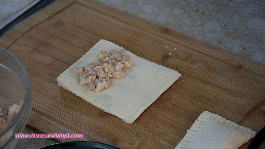 tuna pie using sliced bread